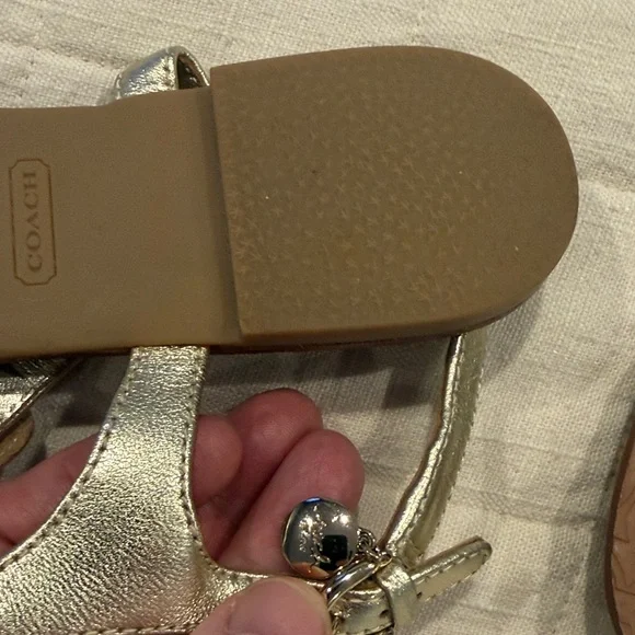 Coach Metallic Floral Sandals women’s size 8.5 - Picture 4 of 10